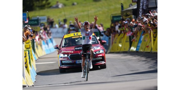 De Cerro Dauphiné is ten einde, met UAE Team als kampioen. De Cerro Dauphiné is ten einde, met UAE Team als kampioen.